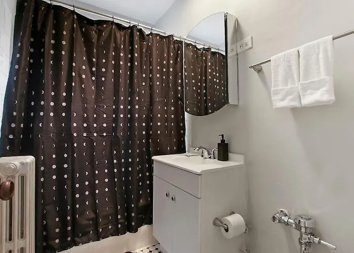 Apartment 1br Serene And Cozy - Manor 2